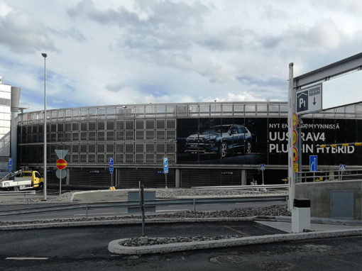 Ulkonäytöt – Finavia pysäköintihallit